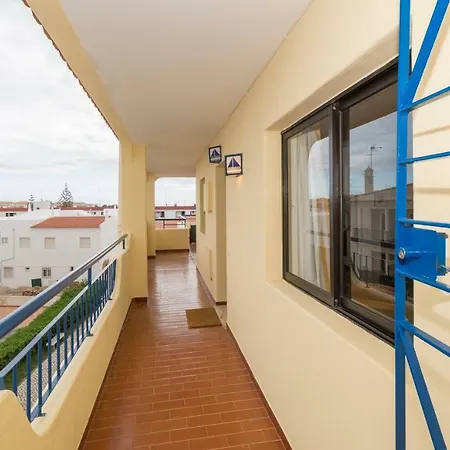 Pe No Mar Superior Apartment, By With A View * 알부페이라