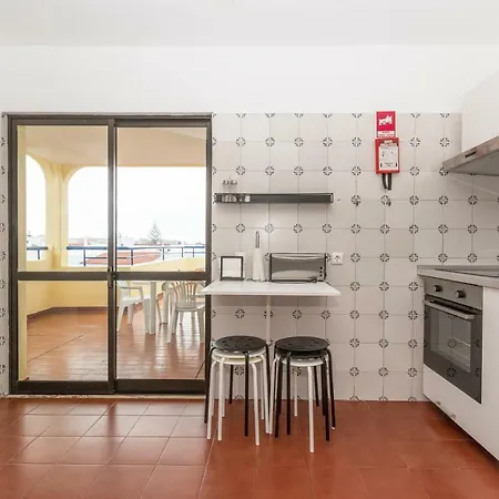 Pe No Mar Superior Apartment, By With A View